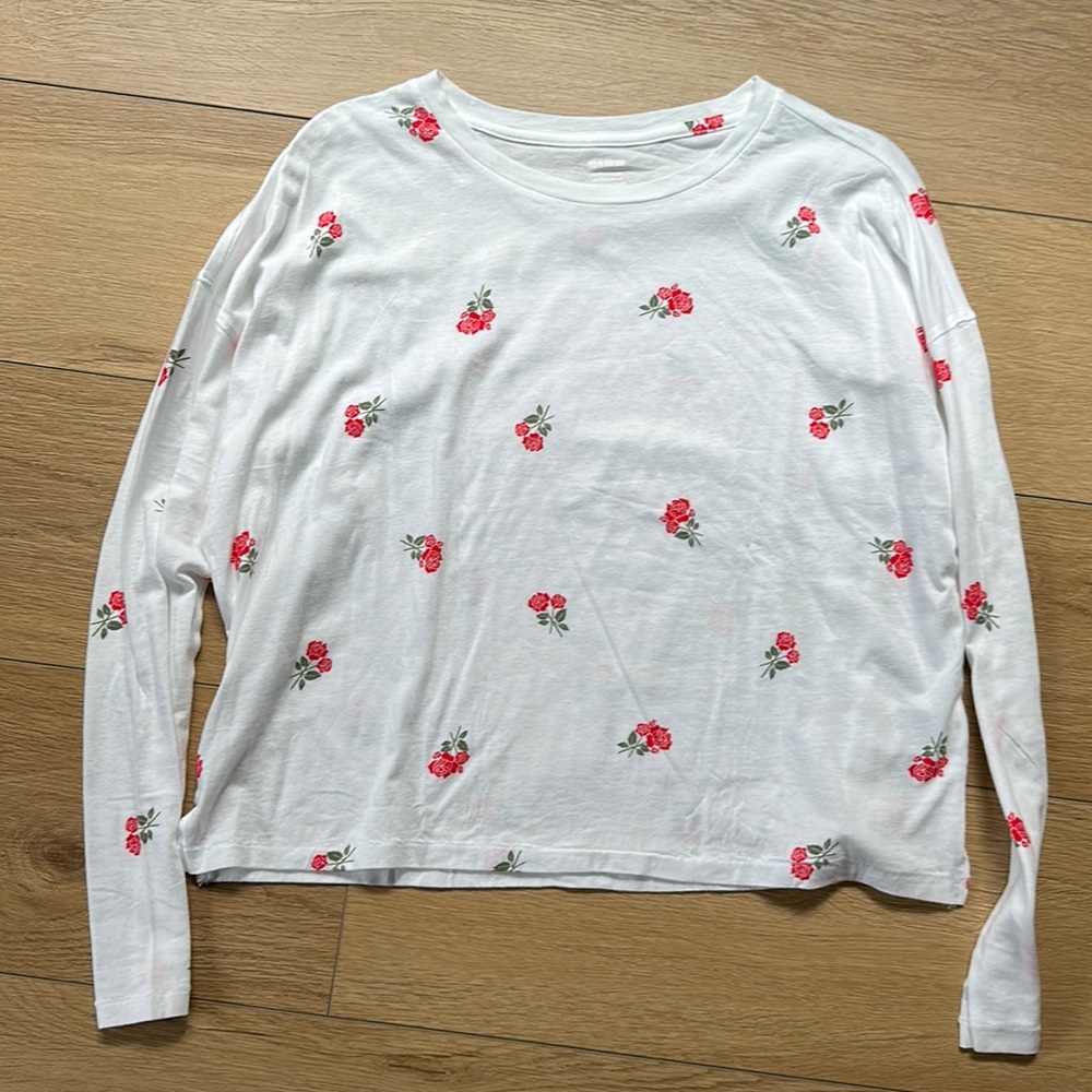 Pink flower longsleeve tee small